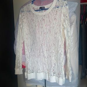Beautiful white lace flower detail top